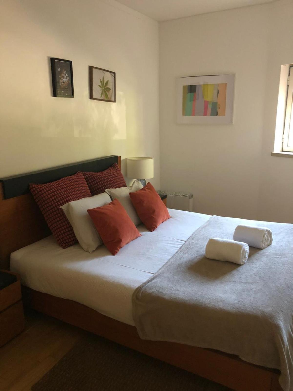 Dazzle Laranjeiras Ii Apartment